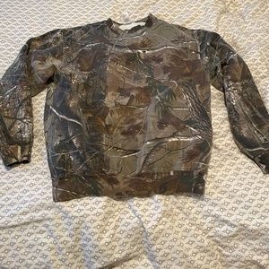 Hazel camo crewneck